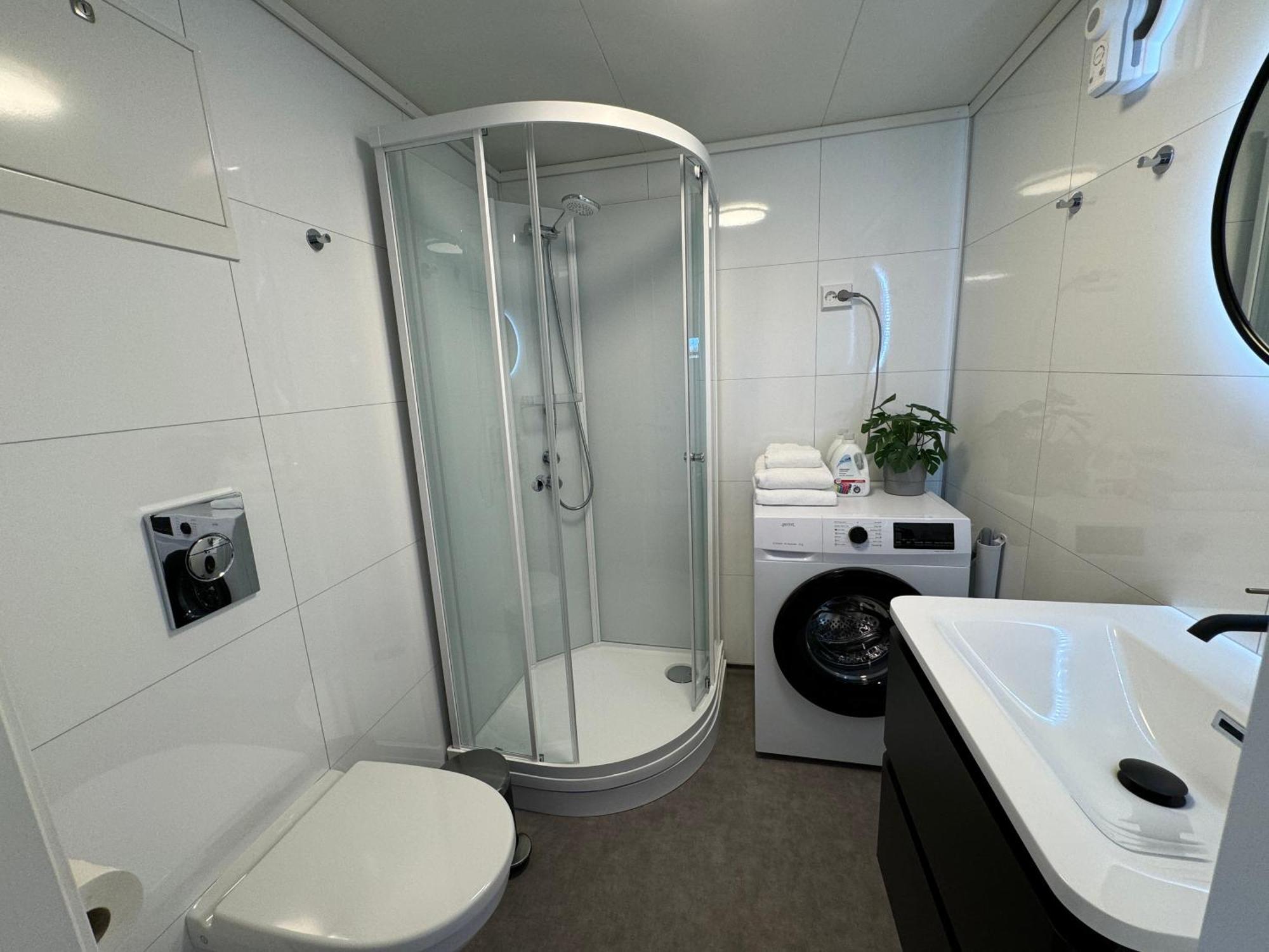 Mini Apartment In Centre Of Jorpeland Bagian luar foto